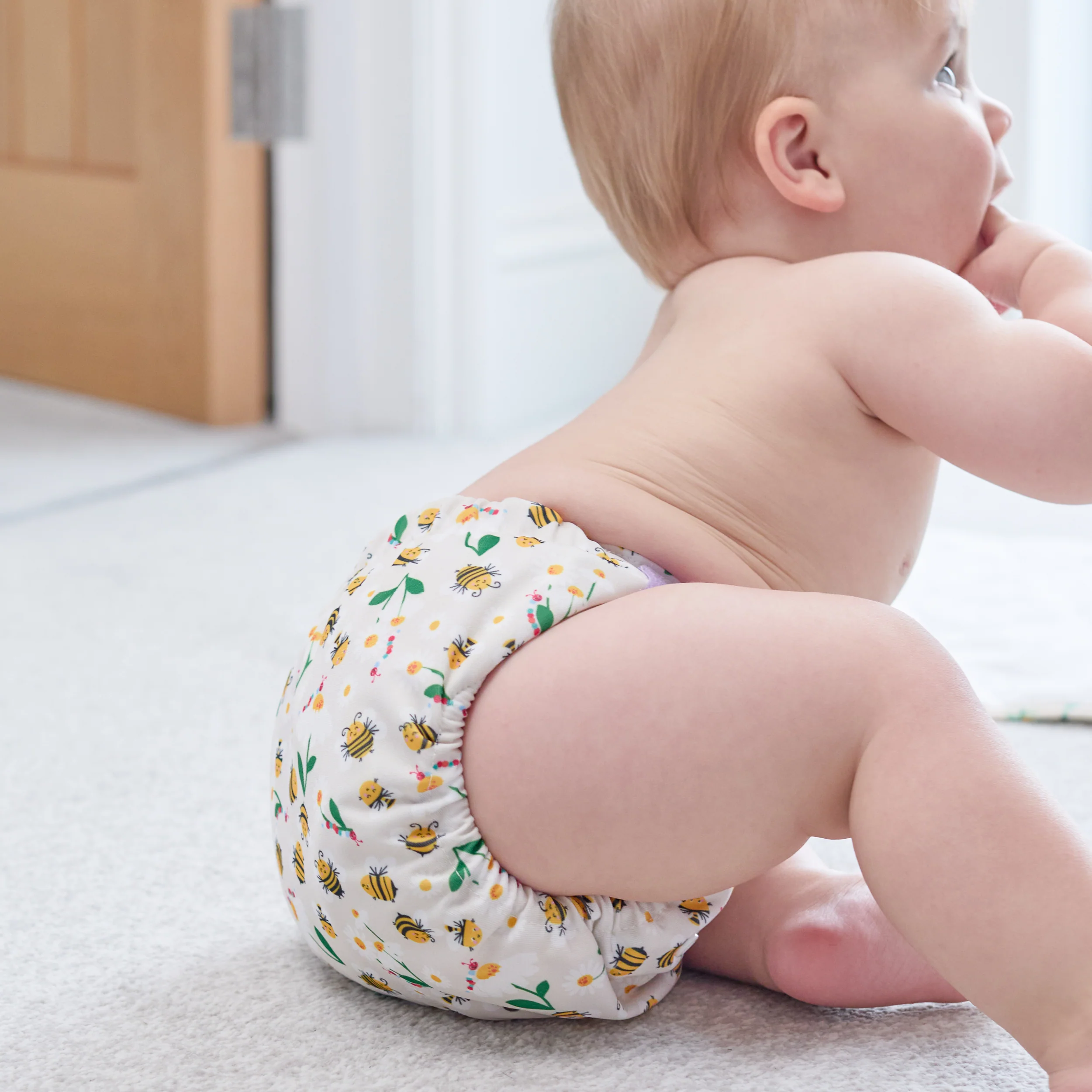 Revolutionary Reusable Diaper in Busy Bees - Image 6