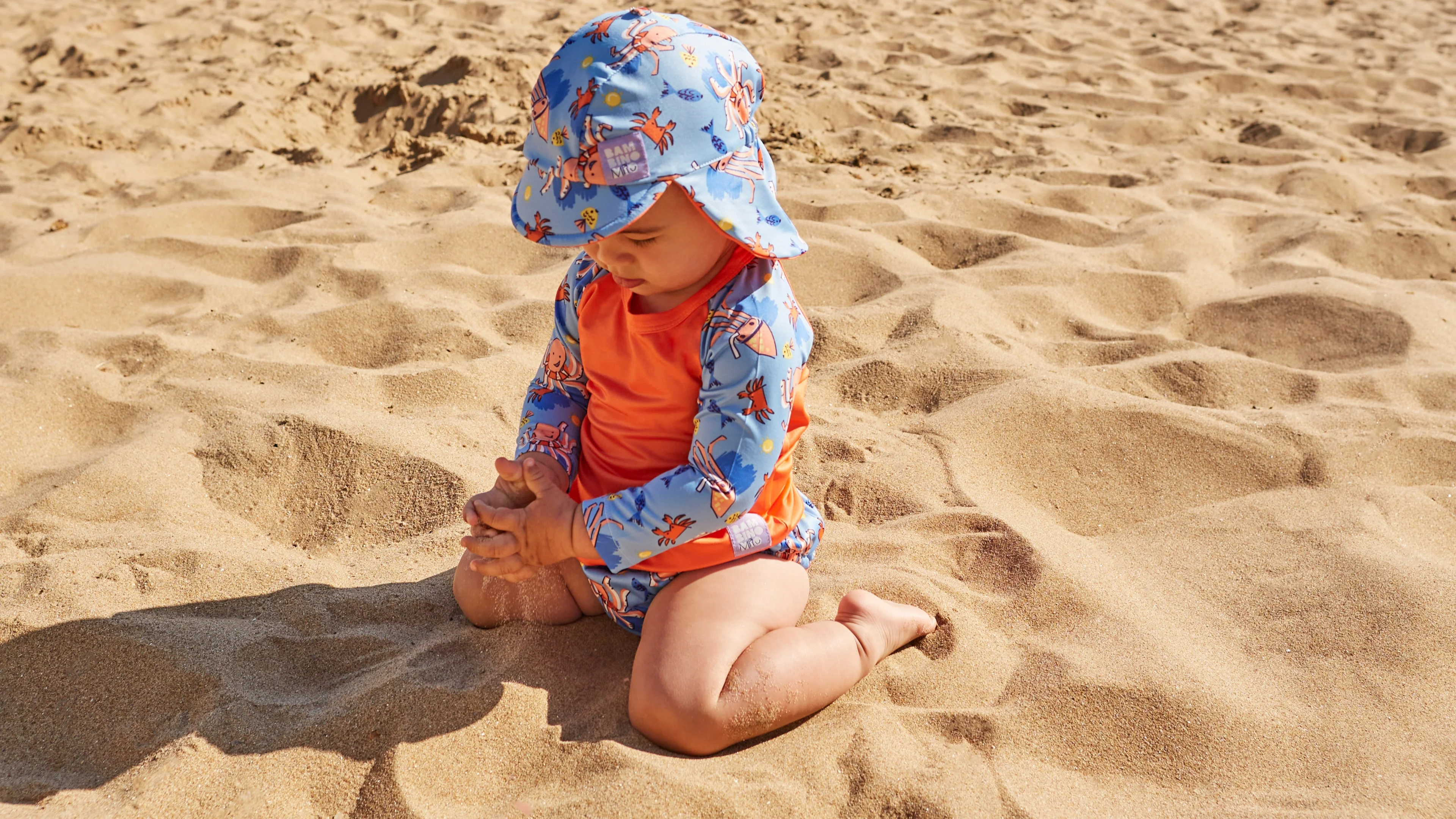 UPF 40+ Reversible Swim Hat for Babies and Toddlers in Nice - Image 5